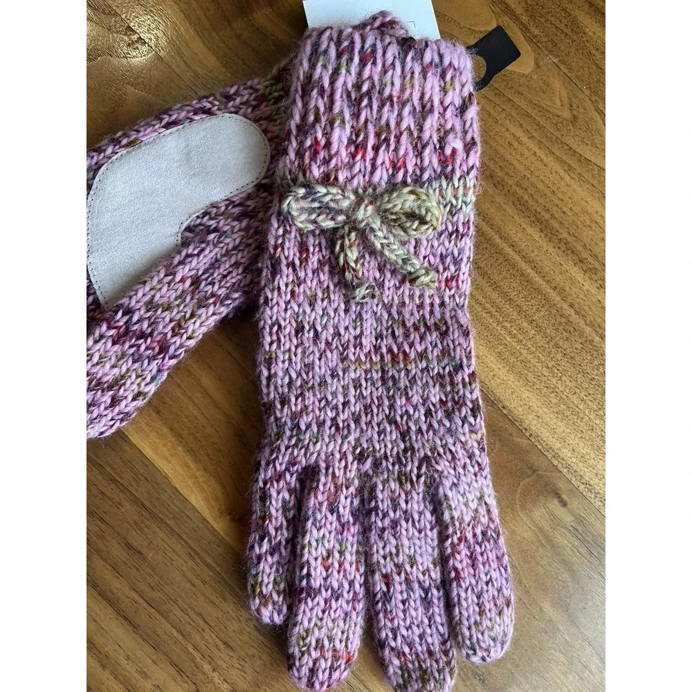 Isotoner Women's Cable‎ Knit Gloves, One Size, Peony NEW - Picture 6 of 7